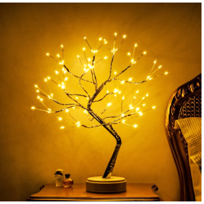 LED лампа дърво